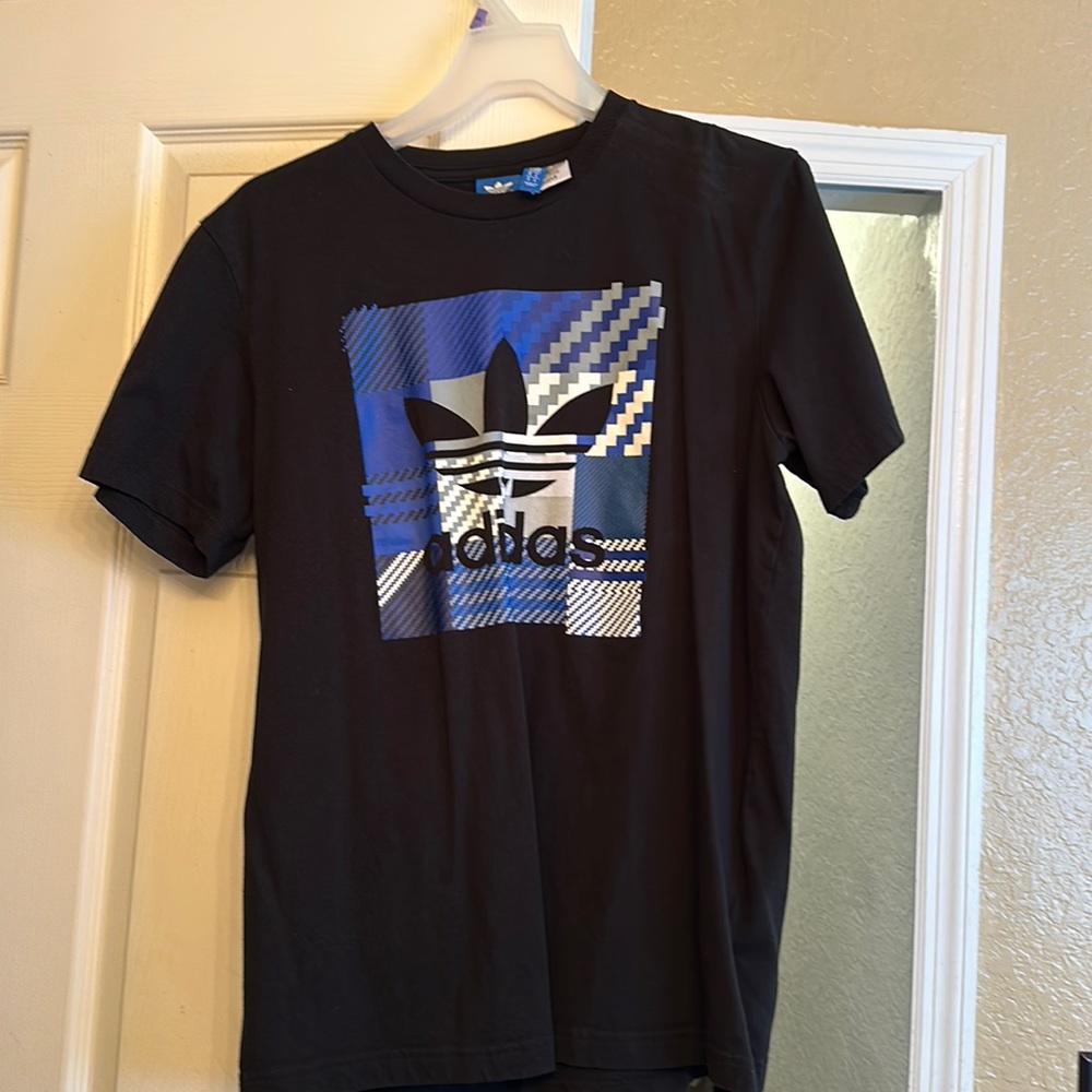 Women’s Adidas T-shirt